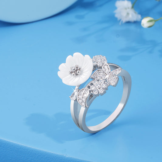 'Pristine White' Flower Silver Ring