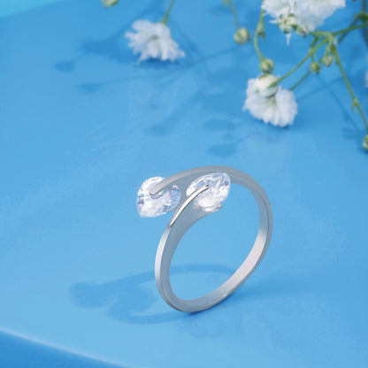 'Trendy Elegant' Austrian Heart Crystal Ring