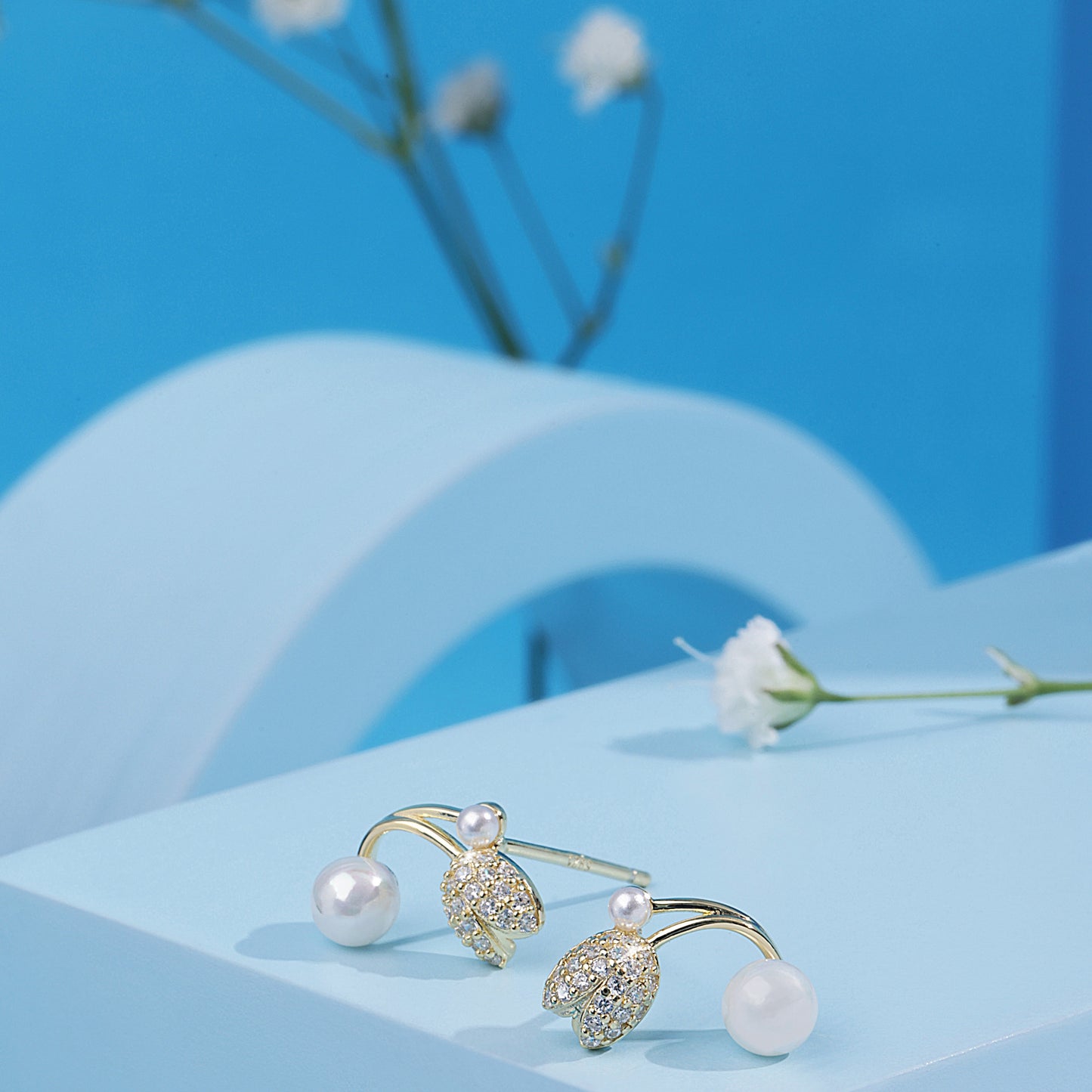 'White Pearl' Gold Plated Earrings