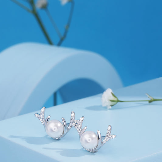 'Sylvan Pearl' Silver Studs