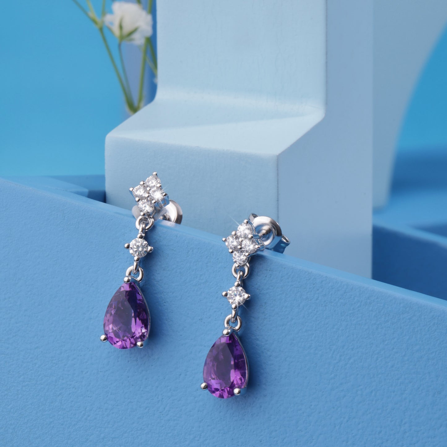 'Beautiful Water Drop Gem' Silver Earrings