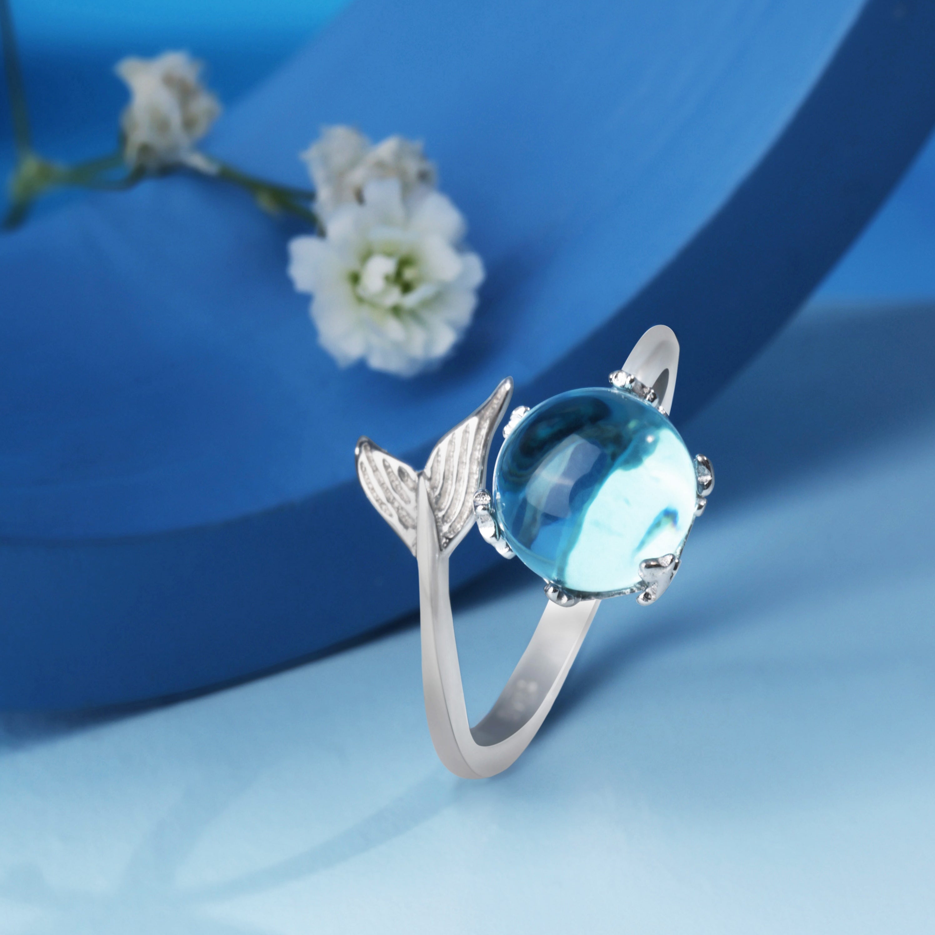 Blue crystal outlet stone ring