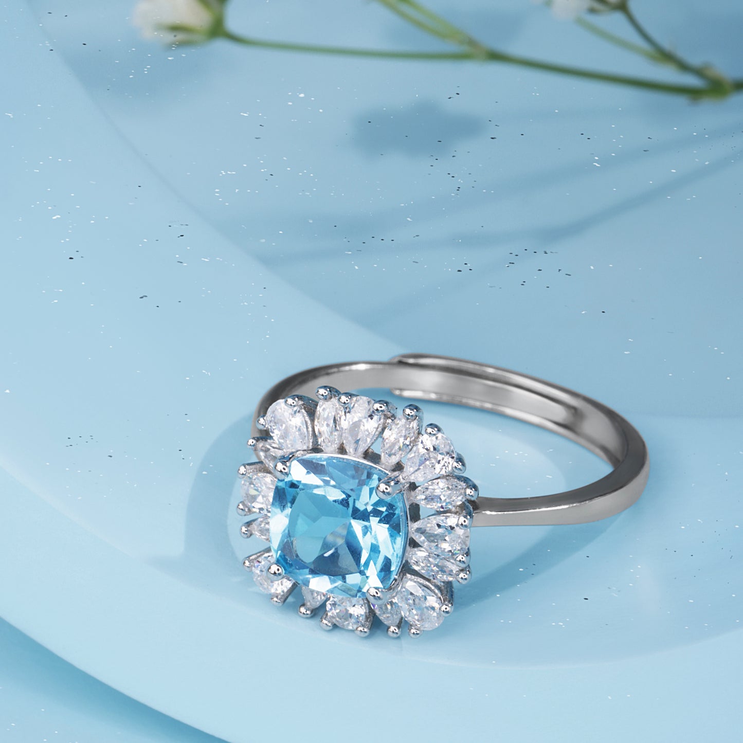 'Royal Azure' Blossom Ring