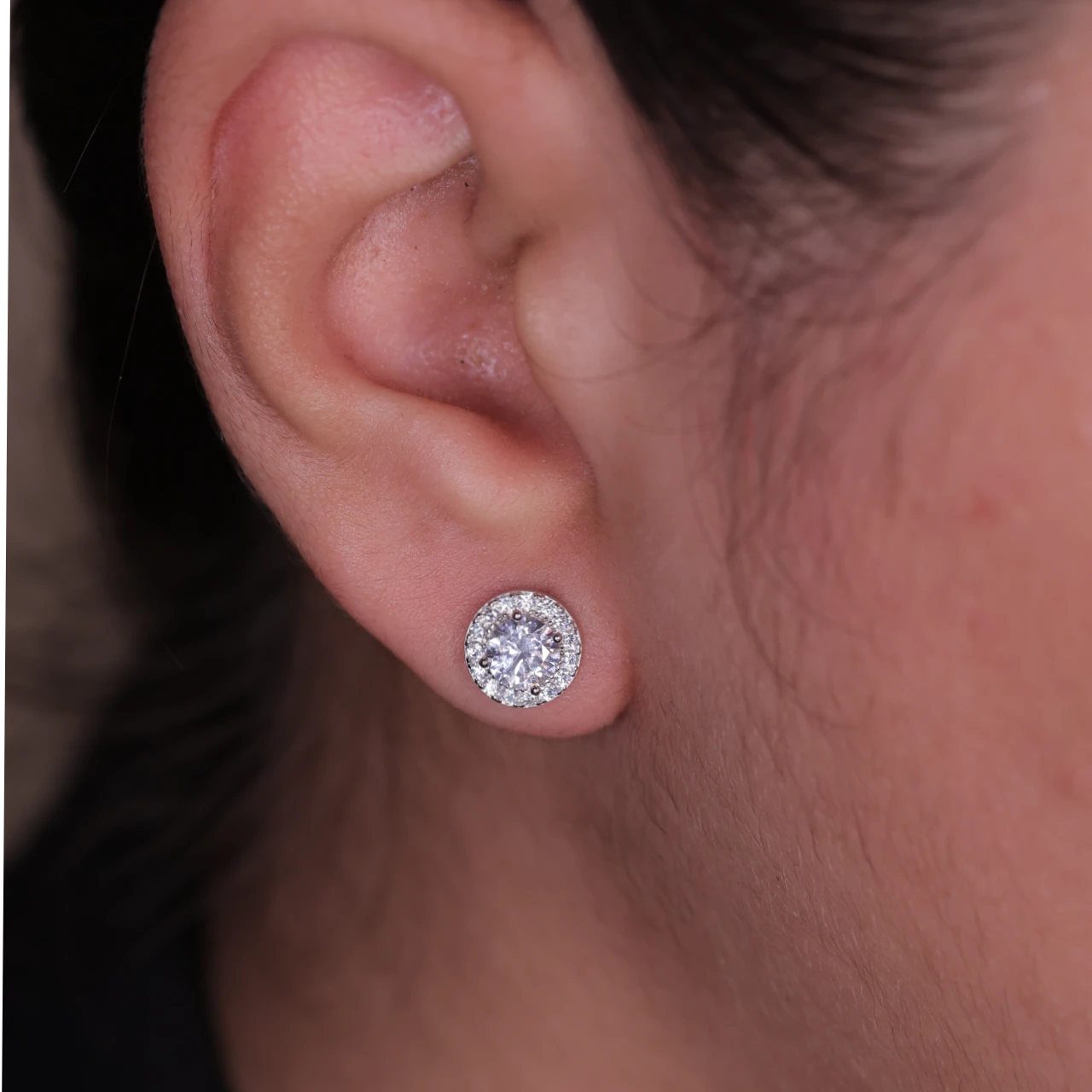 'Round Diamond' Silver Earrings