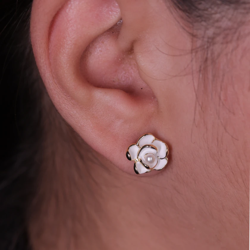 'Pearl White Flower' Gold Plated Earrings