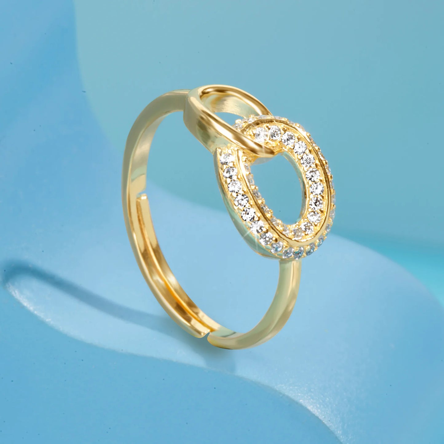 "Golden Interlock" Ring