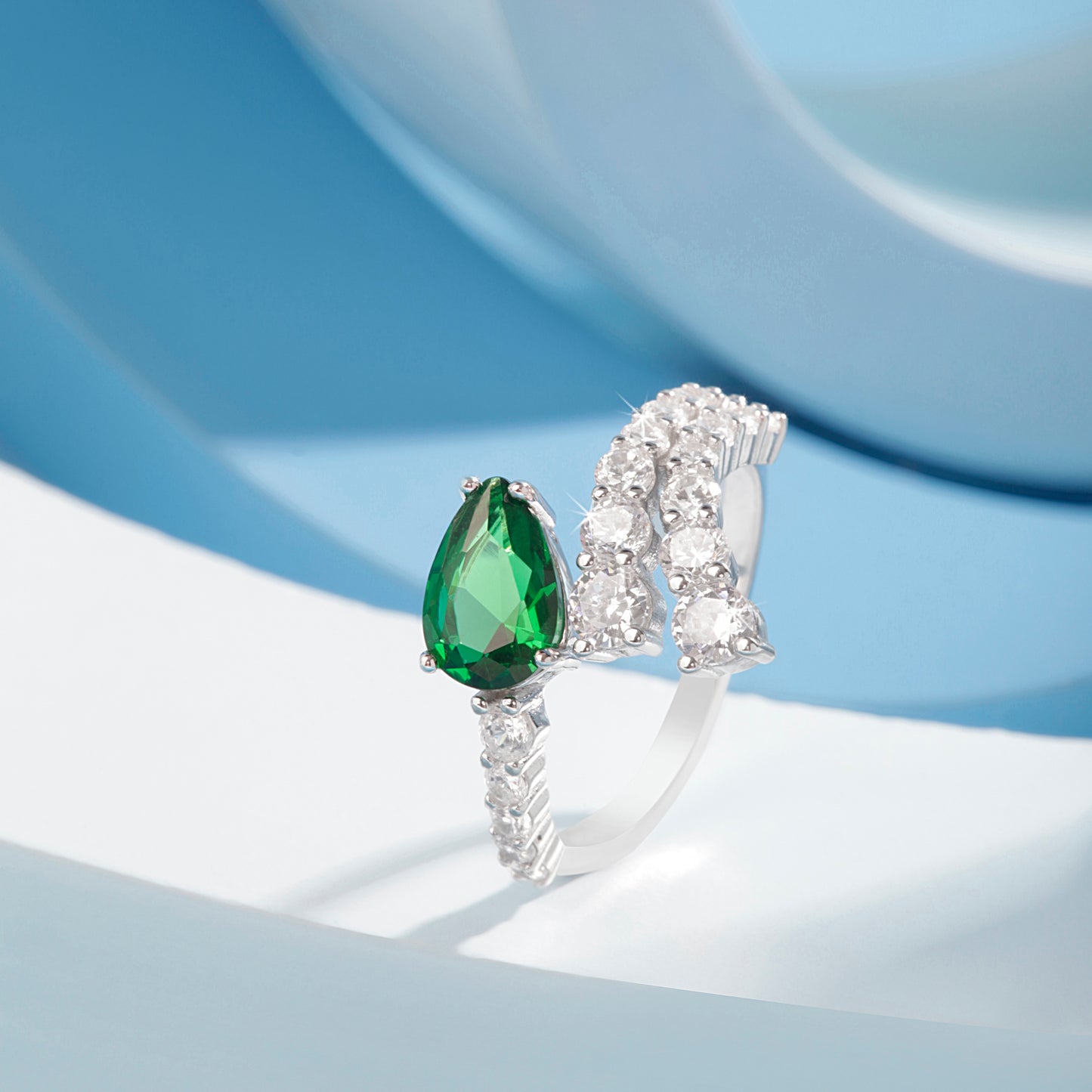 'Green Gem' Water Drop Silver Ring