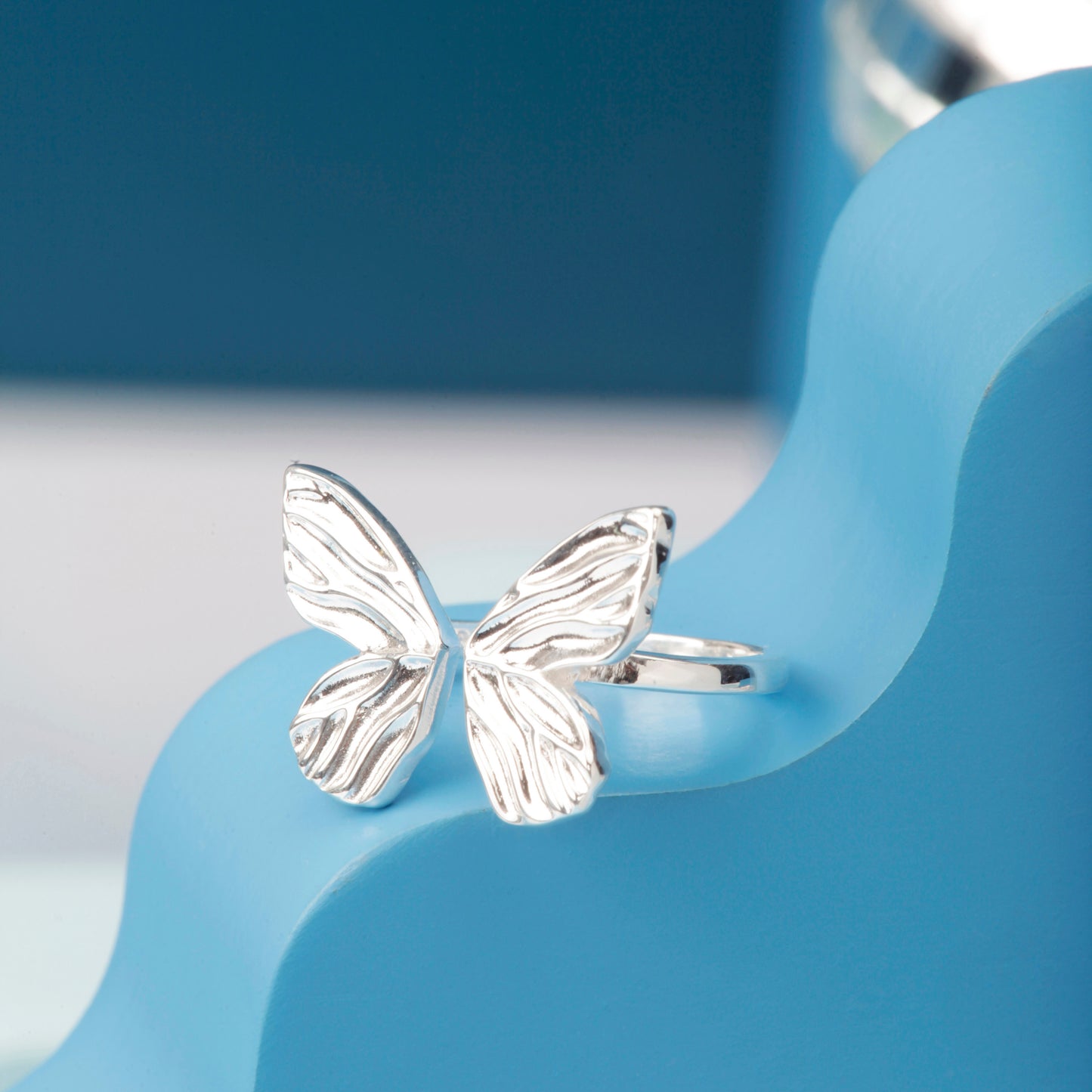 'Sterling Spirit' Vivid Fly Wings Ring