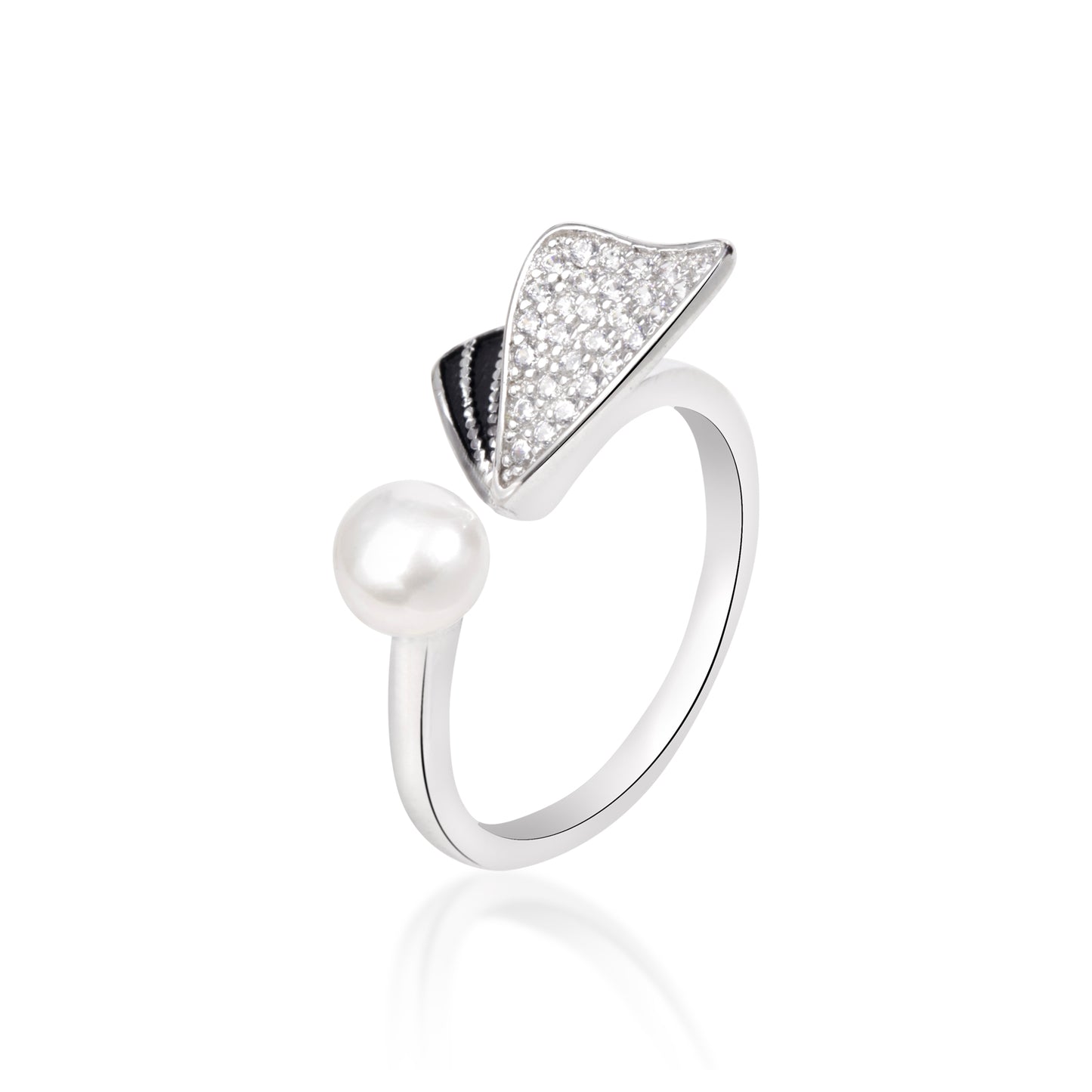 'Lumina Wing' Pearl Silver Ring