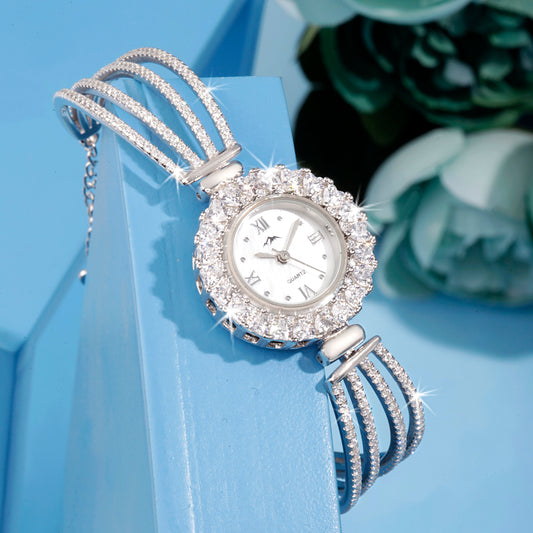 'Royal Crown' Women Rounded Silver Bracelet Watch