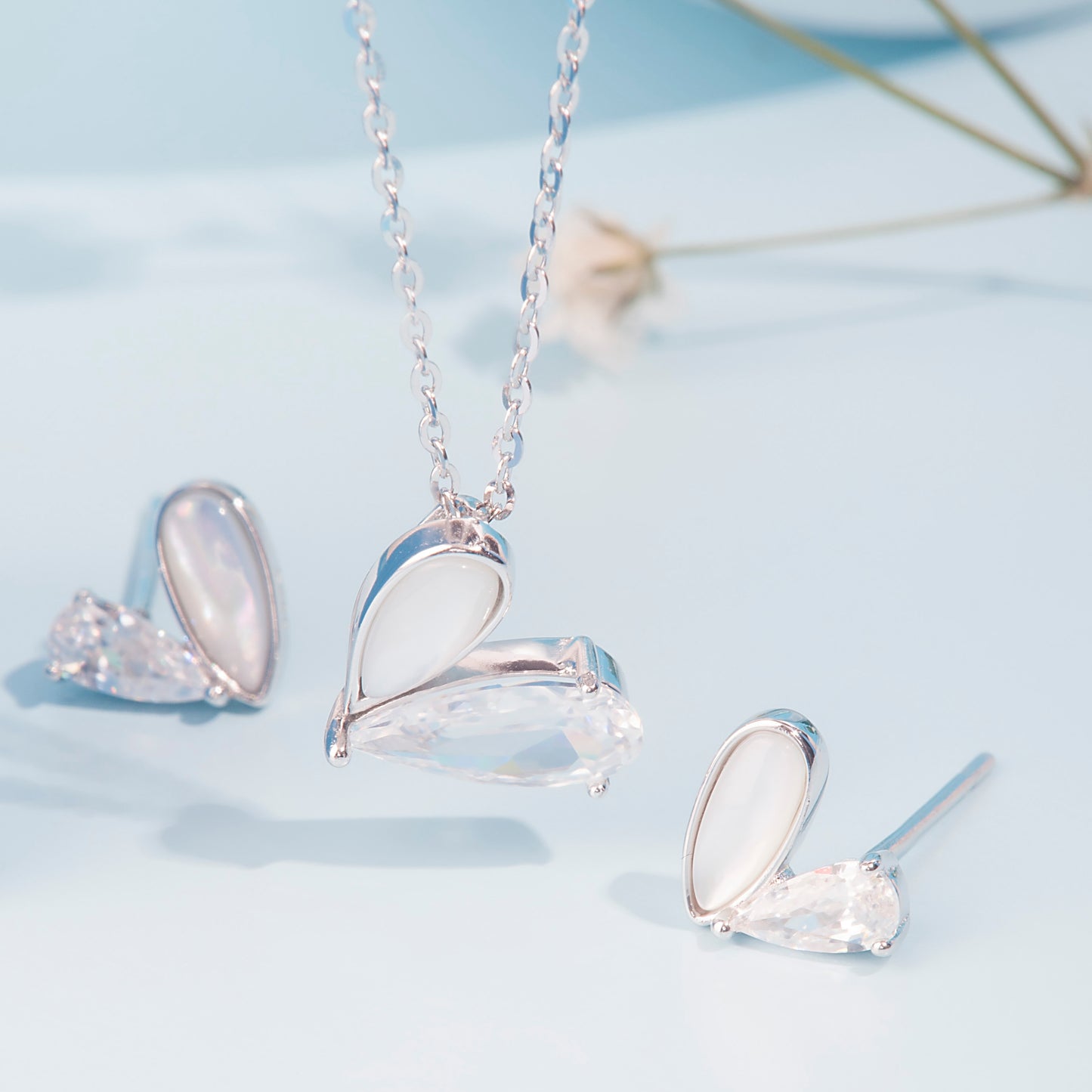 'Crystal Stone Heart' Silver Pendant Set